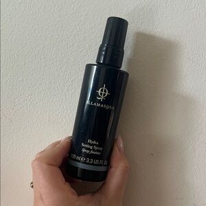 Illamasqua Hydra Setting Spray - Black Bottle